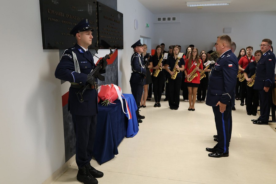 Święto Policji w Mławie. Były awanse, odznaczenia i podziękowania